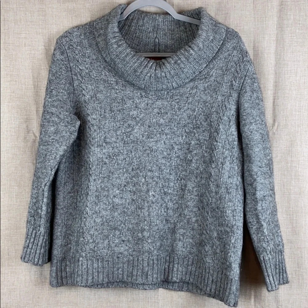 Olsen Europe Women’s Medium‎ Wool Blend Gray Cowl Neck Cozy Sweater